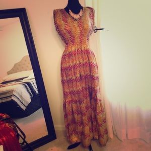 Maxi sleeveless dress